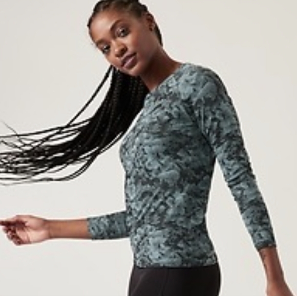 Athleta Momentum Seamless Floral Print Long Sleeve Athletic Top - Picture 1 of 9